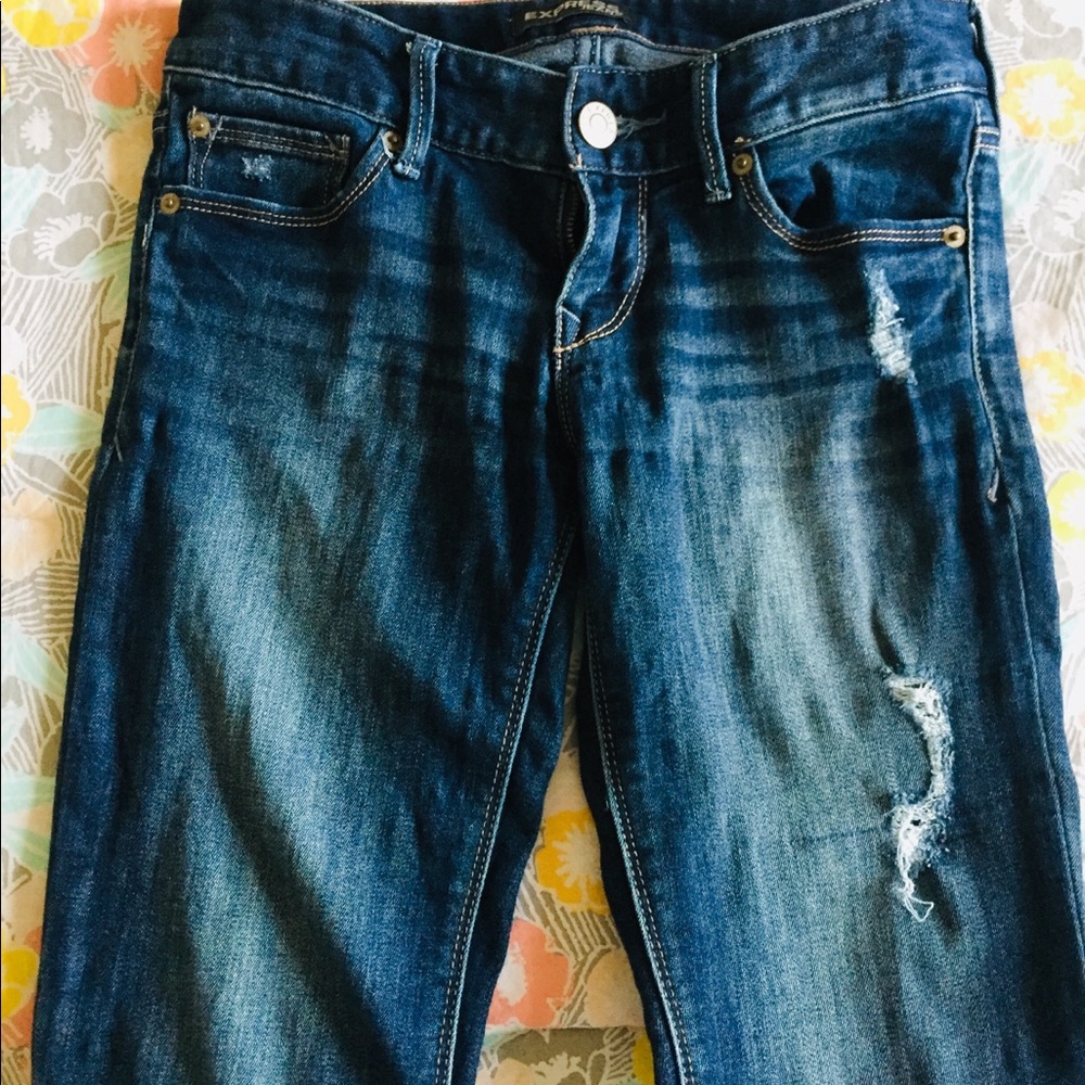 Express low rise skinny jeans in 0R size